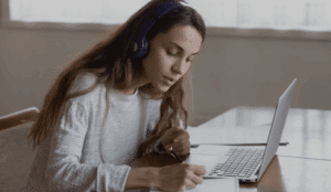 1005 Business English Conversation Course (50 hours)